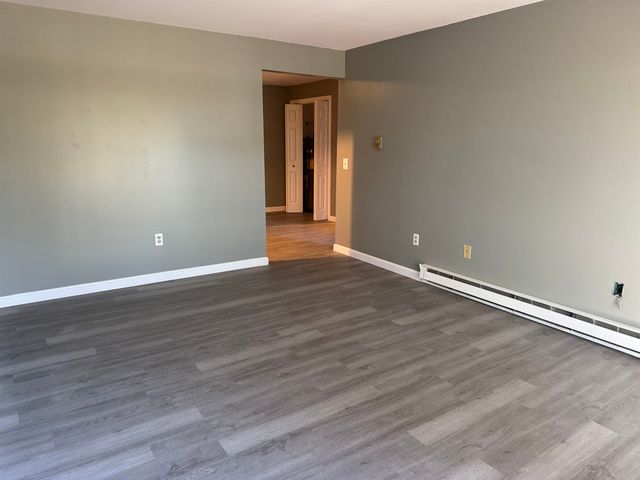 12 E Side Dr Apt 413, Concord, NH 03301