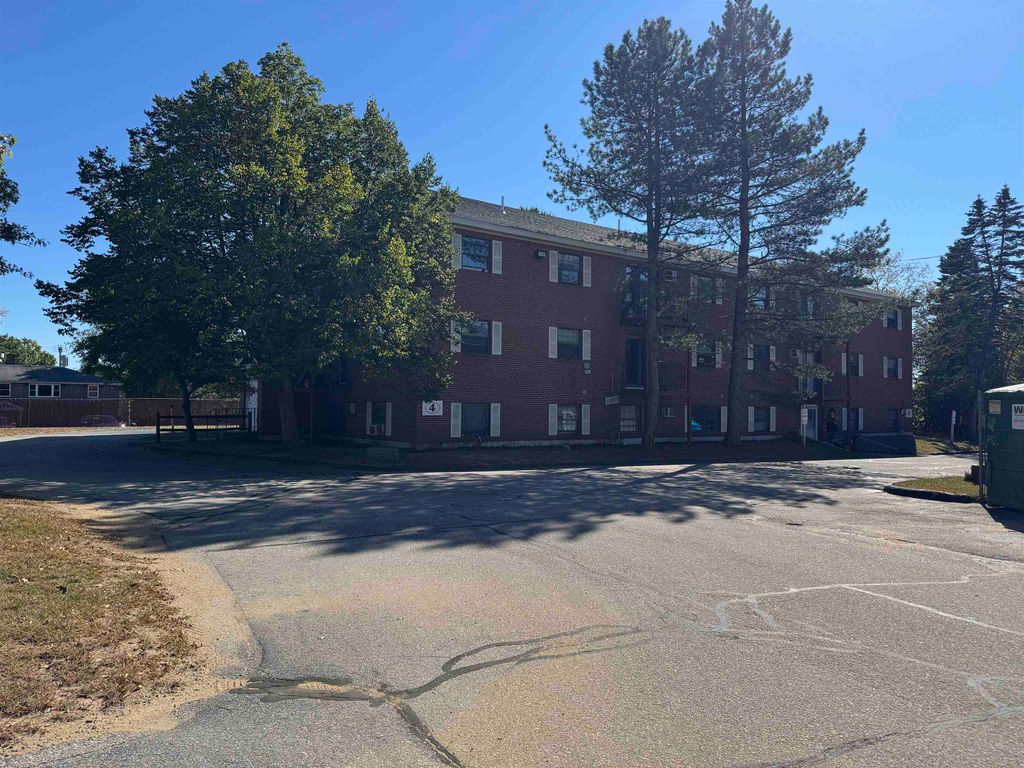 12 E Side Dr Apt 413, Concord, NH 03301