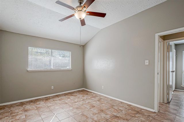 5105 Beaverhollow Drive, Houston, TX 77084