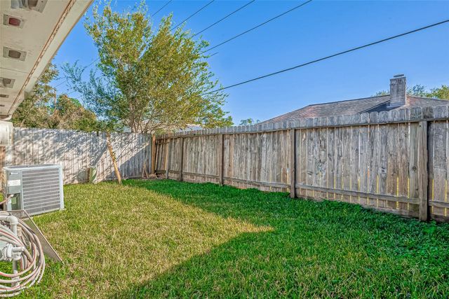 5105 Beaverhollow Drive, Houston, TX 77084