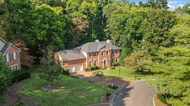 700 Highland View Pl, Brentwood, TN 37027