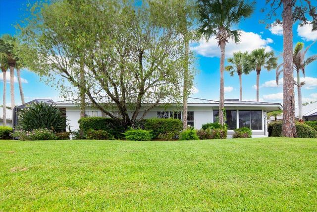 7338 Pine Creek Way, Port St. Lucie, Port St Lucie, FL 34986