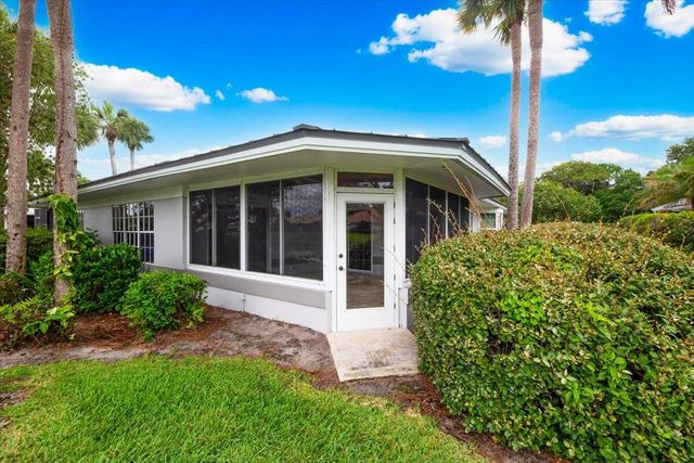 7338 Pine Creek Way, Port St. Lucie, Port St Lucie, FL 34986
