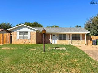 1408 NORMANDY DRIVE, Wichita Falls, TX 76301