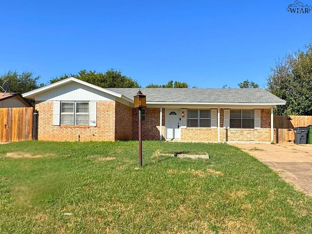 1408 NORMANDY DRIVE, Wichita Falls, TX 76301