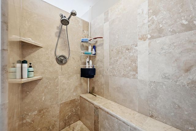 735 Carr Ave, Santa Rosa, CA 95404