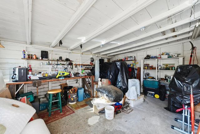 735 Carr Ave, Santa Rosa, CA 95404