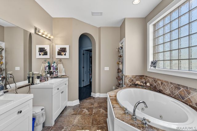 9206 Whispine Court, Montgomery, AL 36117