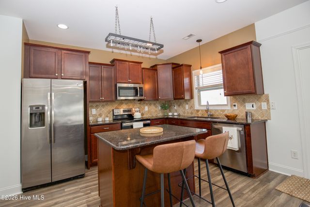 252 Glendale Circle, Sanford, NC 27332