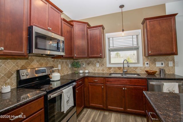 252 Glendale Circle, Sanford, NC 27332