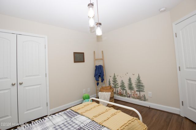 252 Glendale Circle, Sanford, NC 27332