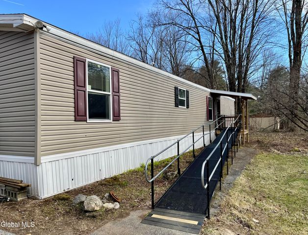 814 Stone Church Road, Middle Grove, NY 12850