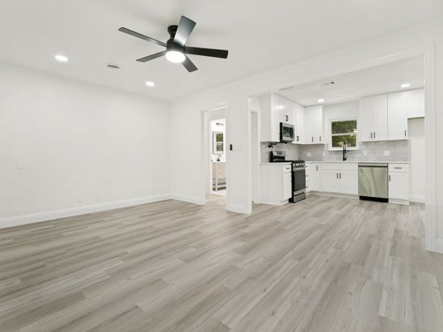 429 Harmon Road, Hurst, TX 76053