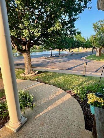 2455 Manchester Drive 82, Oklahoma City, OK 73120