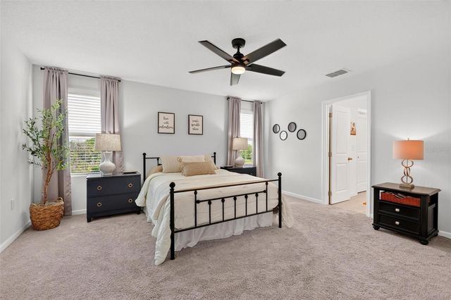 8704 SPORTSMAN LOOP, Groveland, FL 34736