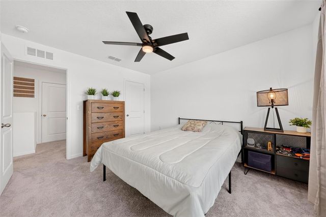 8704 SPORTSMAN LOOP, Groveland, FL 34736