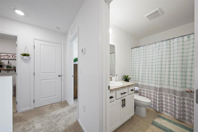 8704 SPORTSMAN LOOP, Groveland, FL 34736
