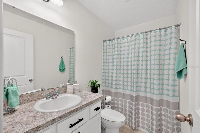8704 SPORTSMAN LOOP, Groveland, FL 34736