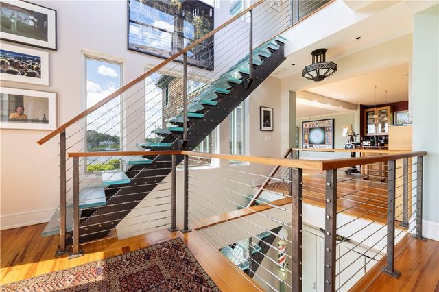 43 Avondale Road, Westerly, RI 02891