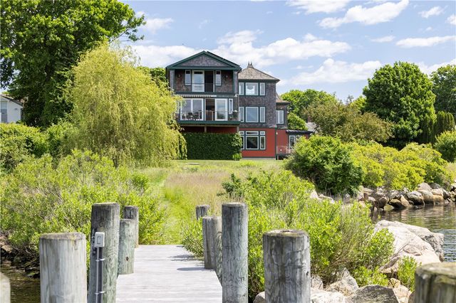 43 Avondale Road, Westerly, RI 02891