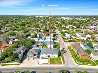 1601 Ocean Dr 4, Corpus Christi, TX 78404