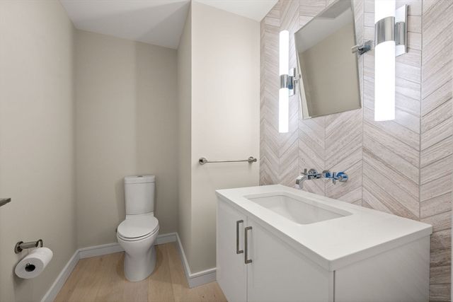 110 Broad Street 901, Boston, MA 02110