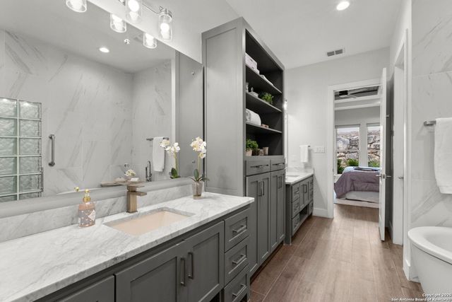 22118 Touring Ln, San Antonio, TX 78257