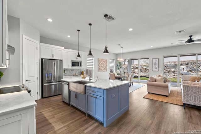 22118 Touring Ln, San Antonio, TX 78257