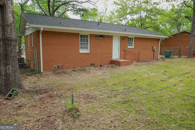 3323 E Victory Court, Macon, GA 31211