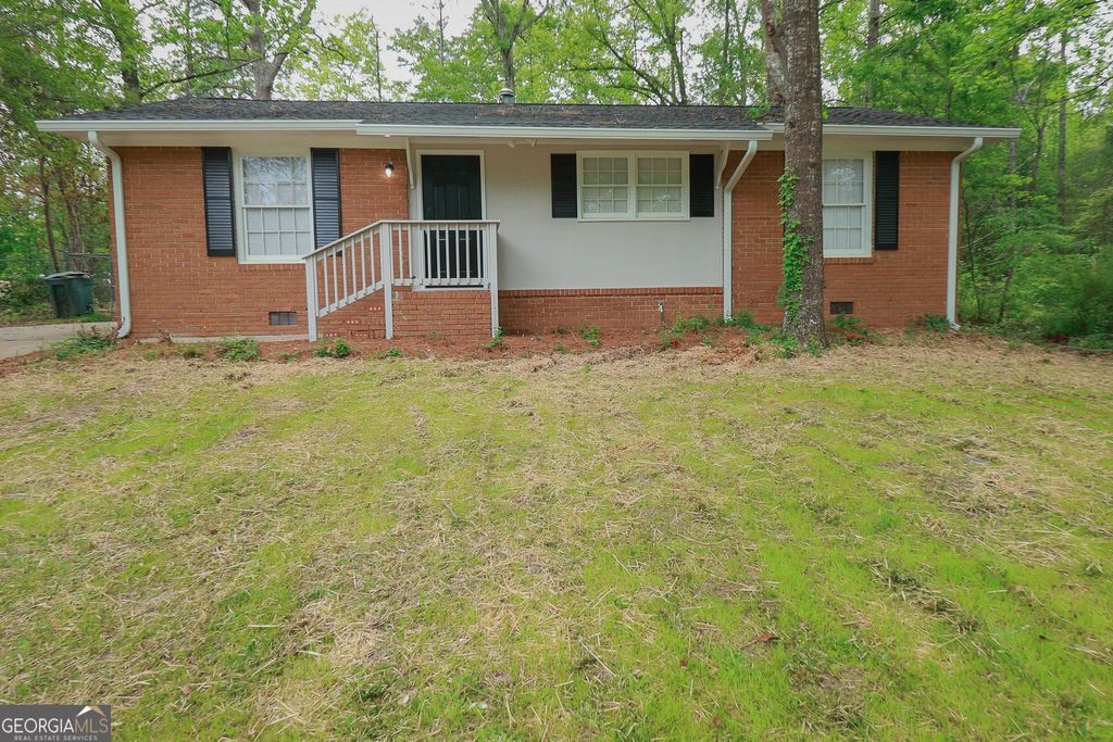 3323 E Victory Court, Macon, GA 31211