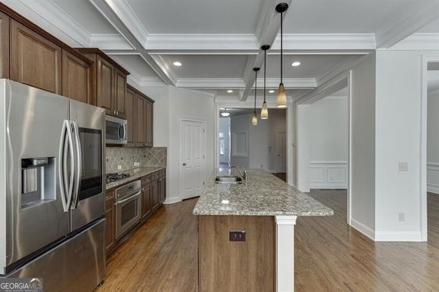 6925 Fellowship Lane, Flowery Branch, GA 30542