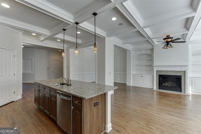 6925 Fellowship Lane, Flowery Branch, GA 30542