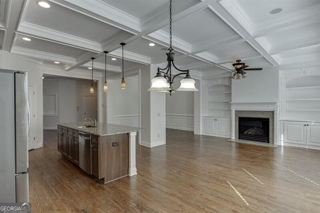 6925 Fellowship Lane, Flowery Branch, GA 30542