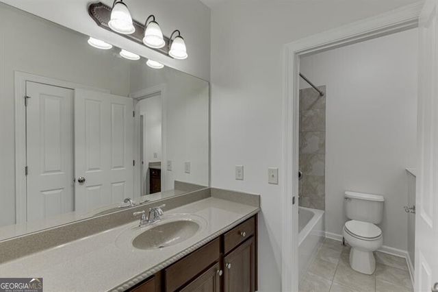 6925 Fellowship Lane, Flowery Branch, GA 30542