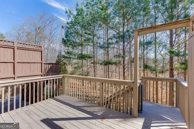 6925 Fellowship Lane, Flowery Branch, GA 30542