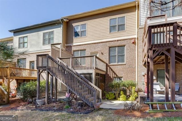 6925 Fellowship Lane, Flowery Branch, GA 30542