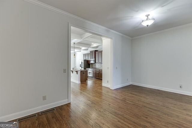 6925 Fellowship Lane, Flowery Branch, GA 30542