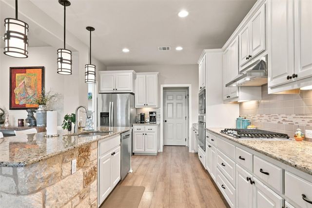 320 Fort Cobb WAY, Georgetown, TX 78628