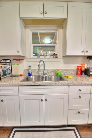 1345 Teresa St, Modesto, CA 95350