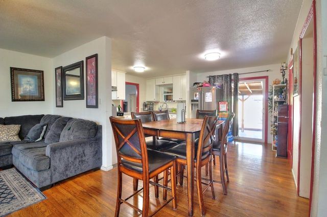 1345 Teresa St, Modesto, CA 95350