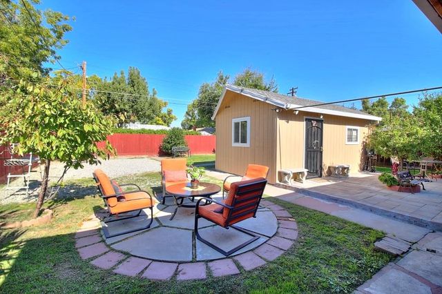 1345 Teresa St, Modesto, CA 95350