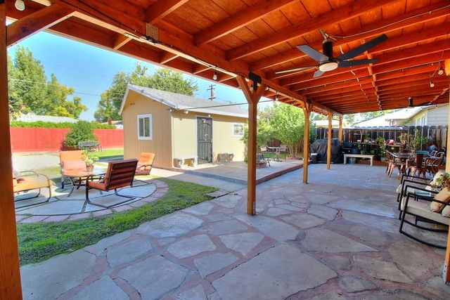 1345 Teresa St, Modesto, CA 95350