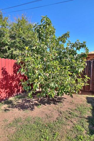 1345 Teresa St, Modesto, CA 95350