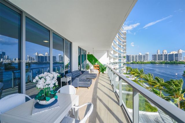 3250 NE 188th Street 404, Aventura, FL 33180