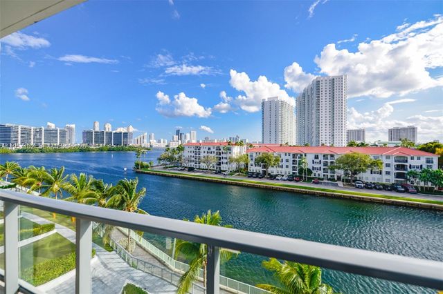 3250 NE 188th Street 404, Aventura, FL 33180