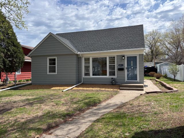 6913 Russell Avenue S, Richfield, MN 55423