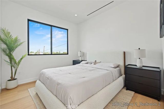 9545 Pollack Drive, Huntington Beach, CA 92646