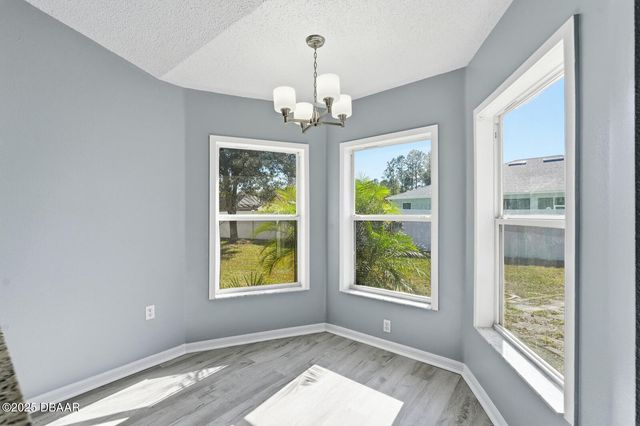 12 Katrina Court, Palm Coast, FL 32164