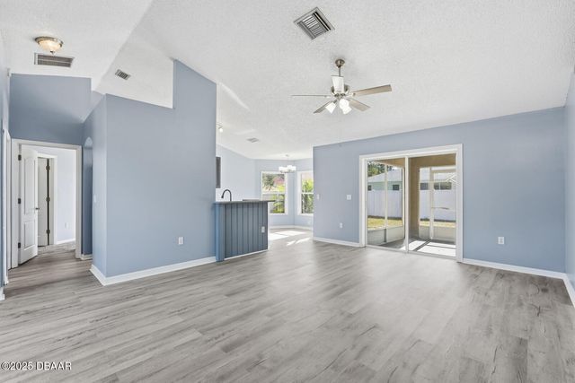 12 Katrina Court, Palm Coast, FL 32164