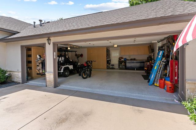 109 Blacksmiths DR, Georgetown, TX 78633